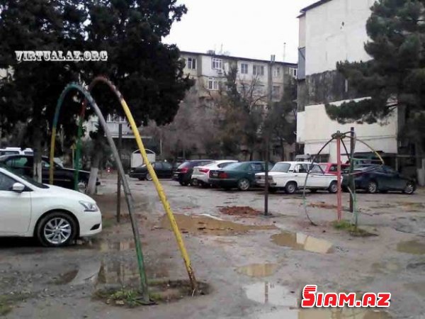 Bakıda uşaq meydançası ağaclarla birgə bir gecədə necə məhv oldu…