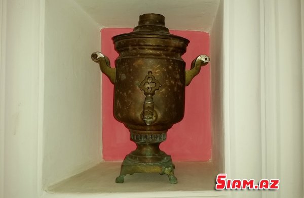 Azərbaycanda 16 metr hündürlüyündə samovar