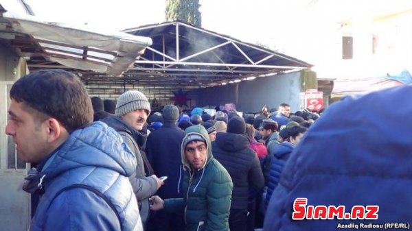 Astara gömrüyü: "Bura cəhənnəm qapısıdır"