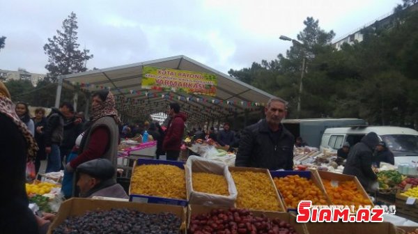 Bayram yarmarkaları: bəzi məhsullar bazardakından da bahadır