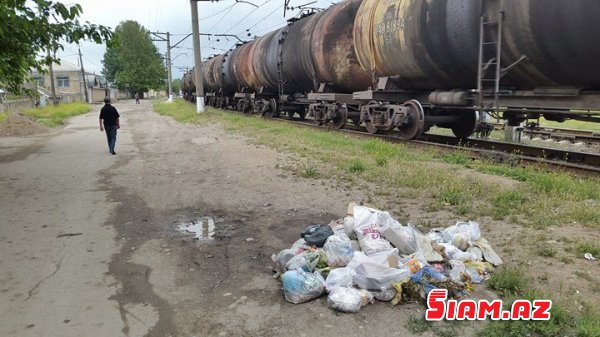 "ZEYNALOV Qardaşlarının "Adı təmiz Tovuzunun  zibilli küçələri – Fotolar