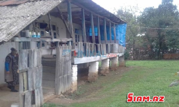 Lənkəranda ailə 1 ildir çadırda yaşayır: “Yağış suyunun altında qalırıq...” (FOTOLAR)